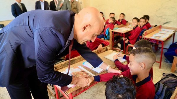 جولة وزير التربية