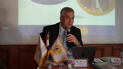 المجلس الأعلى للجامعات يطلق برنامجًا لتأهيل القيادات الجامعية العليا