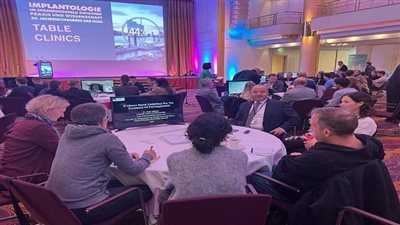 جامعة جنوب الوادي تتألق عالميًا في مؤتمر زراعة الأسنان بألمانيا 2025