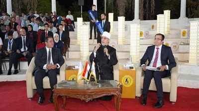 معهد إعداد القادة يشهد ندوة فكرية مميزة بحضور مفتي الجمهورية حول تجديد الخطاب الديني 