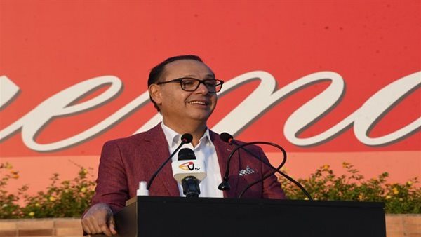 الدكتور أشرف منصور