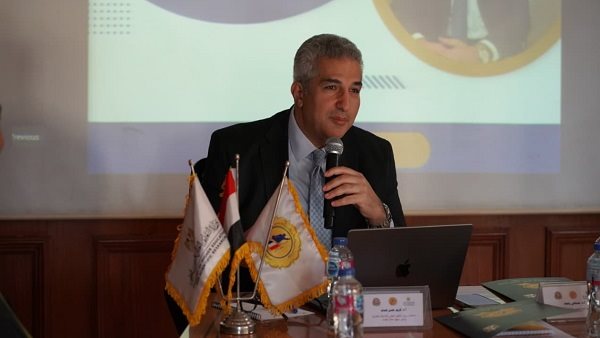 الدكتور مصطفى رفعت