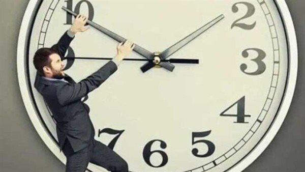 العمل بالتوقيت الشتوي