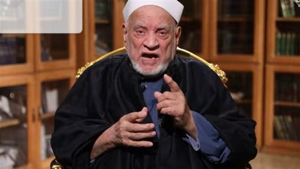 الدكتور أحمد عمر