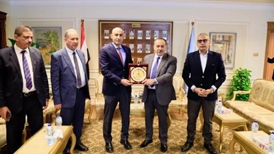  وزير التربية والتعليم يتفقد مدارس أسيوط لمتابعة انتظام الدراسة 