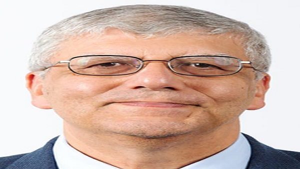 الدكتور عمرو عدلي