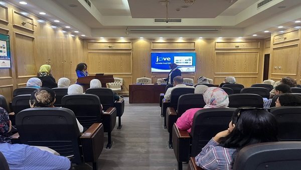 جامعة عين شمس تطور