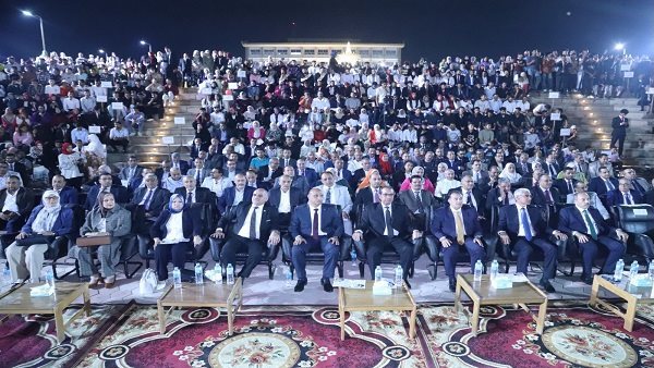 افتتاح ساحة جامعة