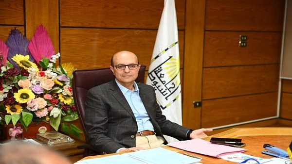 الدكتور أحمد المنشاوي