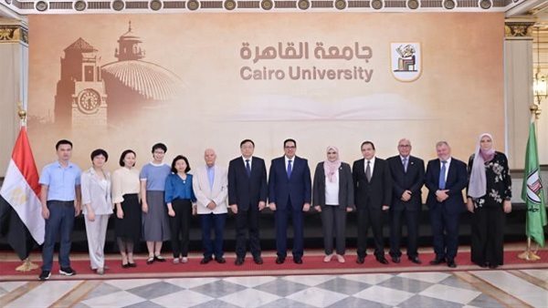 جامعة القاهرة تعزز