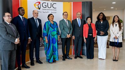 السيدة الأولى لجمهورية الكونغو الديمقراطية تزور الجامعة الألمانية بالقاهرة لبحث تعزيز التعاون الأكاديمي والمنح الدراسية