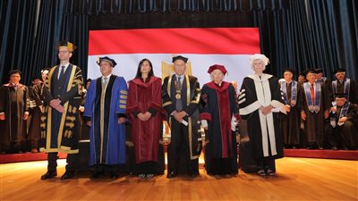 الجامعة البريطانية في مصر تمنح الدكتوراه الفخرية للسيدة يسرية لوزه _ساويرس