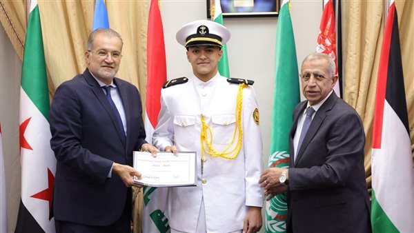 جانب من التعاون 