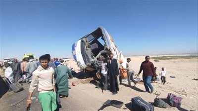 مصرع معلمة وإصابة 25 تلميذا في انقلاب حافلة بطريق إسنا - الرباعية بالصحراوي الغربي