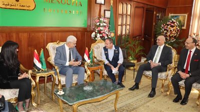 رئيس جامعة المنوفية: نضع تمكين المرأة في مقدمة أولوياتنا