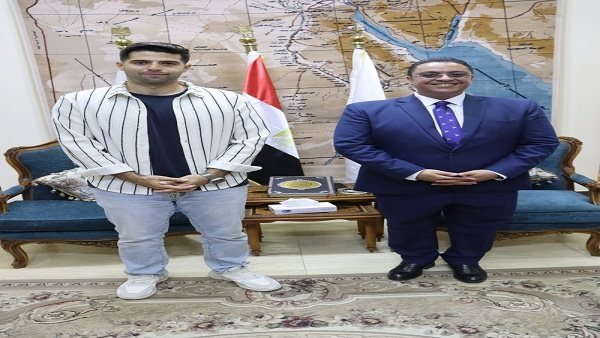 معهد إعداد القادة