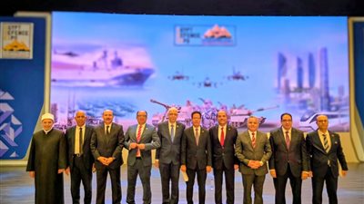 رئيس جامعة مدينة السادات في افتتاح إيديكس 2025 للصناعات الدفاعية