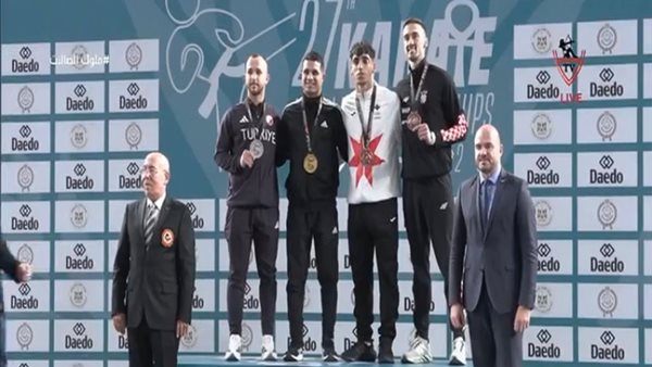 بطل العالم في الكاراتيه