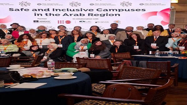 جامعة القاهرة الجديدة