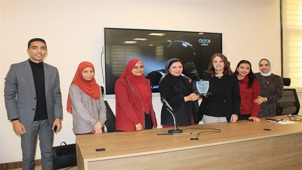 كلية الإعلام جامعة