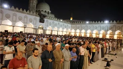 صلاة التراويح في رمضان 2026.. المساجد تفتح أبوابها للمصلين