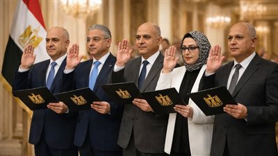 عاجل | بالأسماء حركة المحافظين الجدد..راشد لسوهاج والأنصارى للجيزة وعطية للإسكندرية وتغيير 21 محافظة 