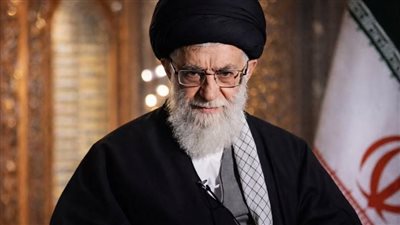 أحمد أيوب: مقتل خامنئي ليس خبر بل لحظة فارقة..فهل تسقط إيران ؟