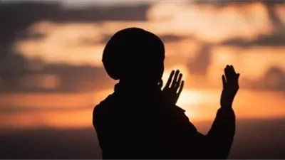 دعاء اليوم السادس والعشرين من رمضان.. كلمات تفتح أبواب الرحمة والمغفرة