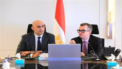 وزير التربية والتعليم يعلن الخطة الاستثمارية للتعليم بمشاركة وزير التخطيط