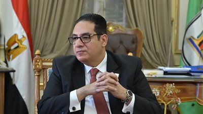 جامعة القاهرة تقر 