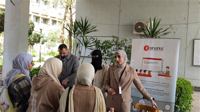 علوم جامعة العاصمة تلم شمل الخريجين بكبرى الشركات في ملتقى توظيفي موسع