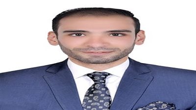 احمد صالح مدرس لغة عربية    