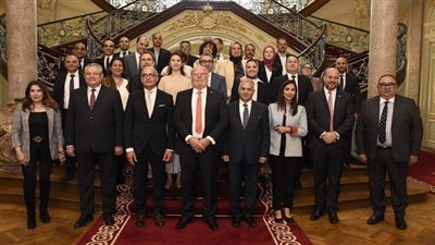 جامعة عين شمس تستقبل الملك أحمد فؤاد الثاني في قصر الزعفران التاريخي