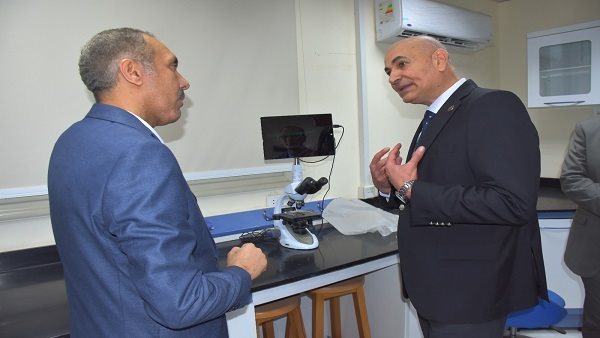 جامعة السادات تطلق كلية التكنولوجيا الحيوية    