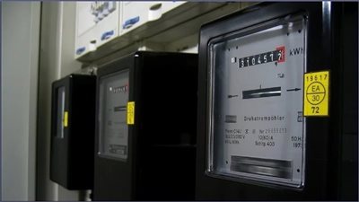 بعد زيادات أبريل.. تقسيم الأحمال حيلة ذكية لتوفير 600 جنيه من فاتورة الكهرباء