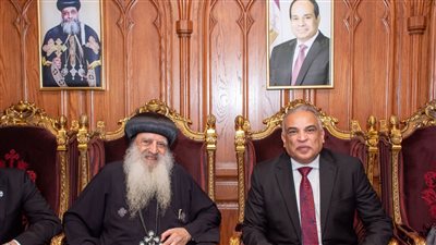 رئيس جامعة طنطا يهنئ الأنبا بولا بعيد القيامة المجيد ويؤكد: وحدة المصريين  
