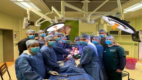 جامعة كفر الشيخ تحقق إنجازًا طبيًا بجراحة نادرة ومعقدة ناجحة    