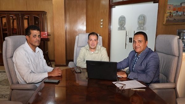 تطبيق ذكي لتقييم الأداء في جامعة جنوب الوادي الأهلية    