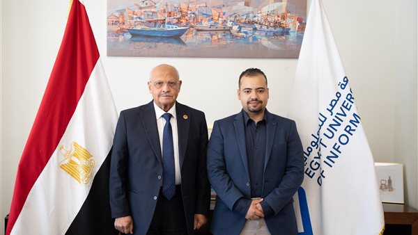 كريمي البصر    