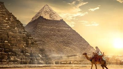 مصر تتألق في آسيا الوسطى.. جائزة عالمية تعزز مكانتها كوجهة سياحية رائدة