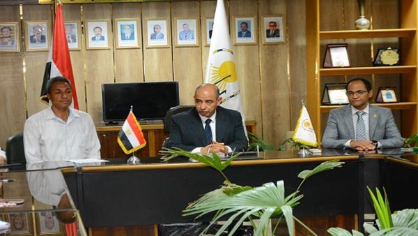 جامعة أسيوط تقود التحول الرقمي بتطوير كفاءة العمل الإداري    