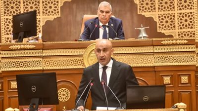 وزير التعليم يفجر مفاجأة عن مناهج الرياضيات اليابانية