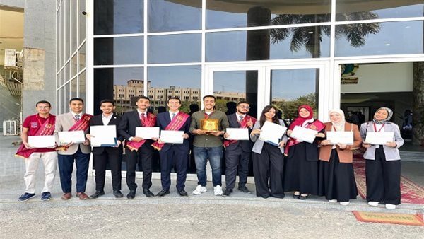 جامعة أسيوط الأهلية تفوز بجائزة سفراء النوايا الحسنة    
