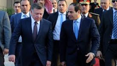 فيديو.. لحظة استقبال «السيسي» العاهل الأردنى بمطار القاهرة