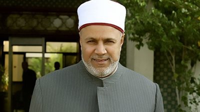 رئيس قطاع المعاهد  : اخبار سارة خلال أيام عن تطبيق كادر معلمي الازهر