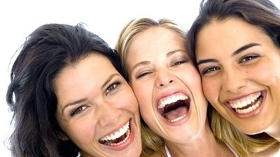 8 مواقع علي الانترنت لو عايز تضحك زورها