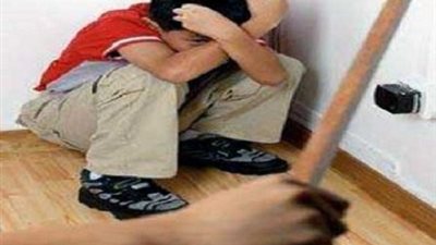 مدرس بالغربية يعتدي علي الطلاب بالضرب بـ