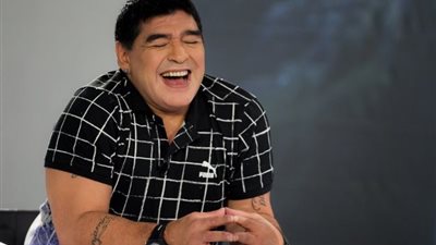 مارادونا يصدم عشاقه بـ