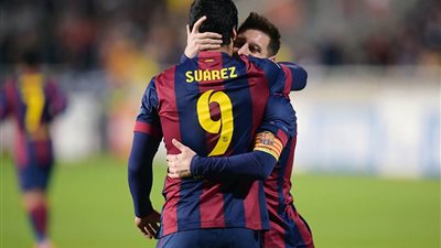 شاهد -- برشلونة يقبل هدية بيلباو ويقتنص صدارة الليغا