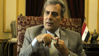 نصار يكرم طلاب كليات الجامعة المشاركين بفعالية مناهضة التحرش